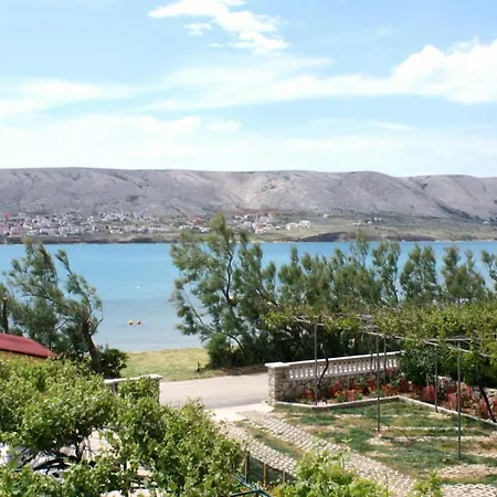 Apartmán By The Sea Pag - 6448 Pag Town